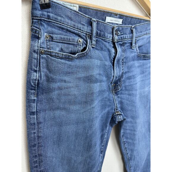 Abercrombie & Fitch Jeans Men’s 30x32 Blue Denim The A&F Boot Classic Fit Pants - Picture 2 of 16